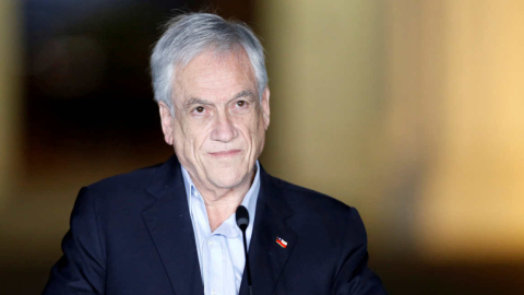 Foto de archivo ilustrativa del presidente de Chile, Sebastián Piñera, en el palacio Cerro Castillo, en la costera ciudad de Viña del Mar. 
Nov 8, 2020. REUTERS/Rodrigo Garrido