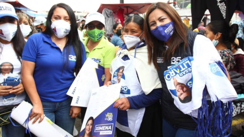 Recorrido de Ximena Peña, candidata de Alianza PAIS, en Otavalo. 20 de enero de 2021.