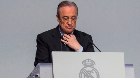 Florentino Pérez durante el acto celebrado para premiar a los socios con 25, 50 y 60 años de membresía en el recinto ferial IFEMA en Madrid, el 03 de noviembre de 2018.