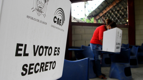 La votación del domingo 7 de febrero de 2021 dio paso a una segunda vuelta presidencial en Ecuador.