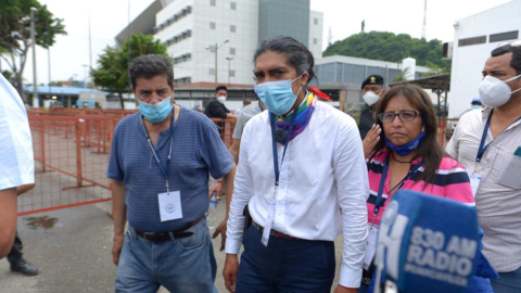 El candidato presidencial Yaku Pérez denunció un supuesto fraude en el CNE del Guayas, el 10 de febrero de 2021.