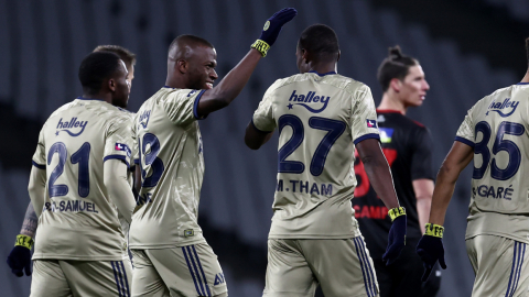 Enner Valencia celebra su cuarto gol con el Fenerbahce, este sábado 13 de febrero de 2021.