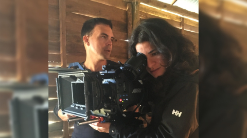 María Grazia Goya durante uno de sus trabajos como directora de fotografía.