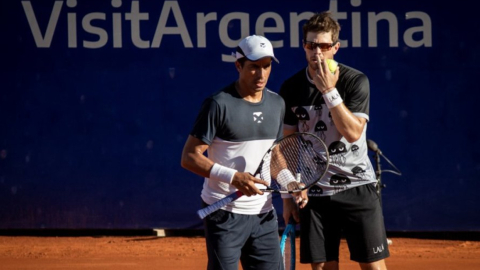 El tenista australiano Alexei Popyrin durante el partido de las semifinales del ATP 250 de Singapur, el 27 de febrero de 2021.