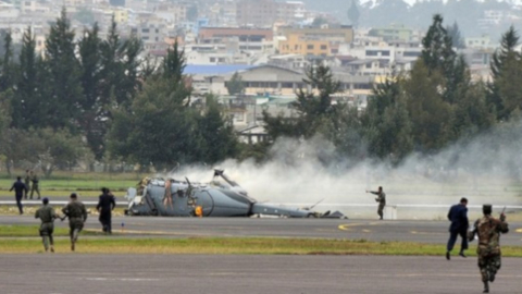 En 2009, durante la ceremonia de celebración de los 89 años de la FAE, uno de los helicópteros Dhruv que participó en la demostración se precipitó al suelo. 