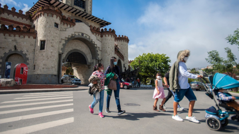 Ambiente cotidiano por las calles de la ciudad de Loja, 14 de abril de 2021.