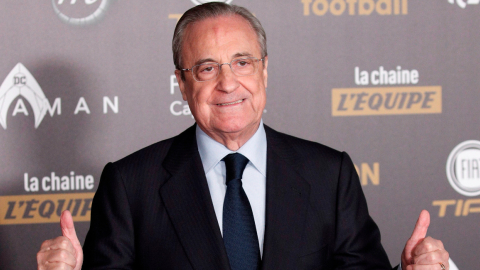 El presidente del eal Madrid, Florentino Pérez, llega a la ceremonia de entrega de premios 'Ballon d'Or' (Balón de Oro) a los mejores futbolistas europeos del año, en París, Francia, el 3 de diciembre de 2018.