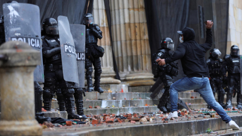 Disturbios en el centro de Bogotá en las protestas contra del Gobierno, 5 de mayo de 2021.