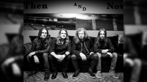 La alineación de Megadeth, antes del despido del bajista, de izquierda a derecha: Kiko Loureiro, David Ellefson, Dave Mustaine y Dirk Verbeuren.