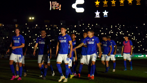 Los jugadores del Cruz Azul después de ganar el partido de ida de la final de la liga mexicana a Santos Laguna, el 27 de mayo de 2021.