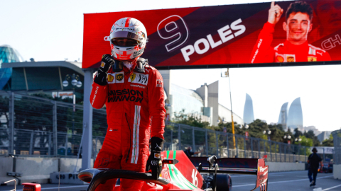 Charles Leclerc, de Ferrari, después de firmar su novena 'pole position' en la Fórmula 1, el 5 de junio de 2021.