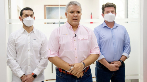 El presidente colombiano Iván Duque en una rueda de prensa, tras sufrir un atentado, el 25 de junio de 2021.