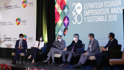 El presidente Guillermo Lasso en el lanzamiento de la Estrategia Ecuador Emprendedor, Innovador y Sostenible 2030, en Quito, el 4 de agosto de 2021. 