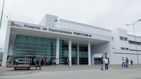 Fachada del hospital de Portoviejo, tomada el 3 de mayo de 2018.