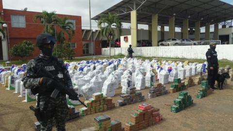 Seis toneladas de droga que iban al mercado internacional fueron decomisadas por la Policía el 27 de junio de 2021.