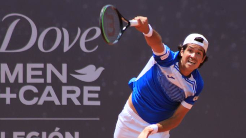 Facundo Mena, durante la final del Challenger de Quito, en el Club Arrayanes, el 19 de septiembre de 2021. 