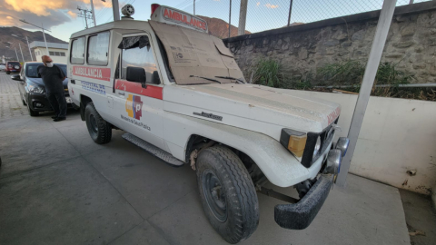 Una de las ambulancias que opera en el Hospital Básico de Vilcabamba, en Loja, en febrero de 2021.