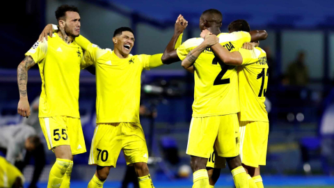 Jugadores del Sheriff, durante la ronda clasificatoria de la Champions League ante el Dinamo Zagreb, en Croacia, el 25 de agosto de 2021.