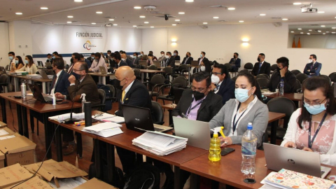 Imagen de la audiencia de juicio del caso por presunto peculado en el Municipio de Quito, el 6 de octubre de 2021.