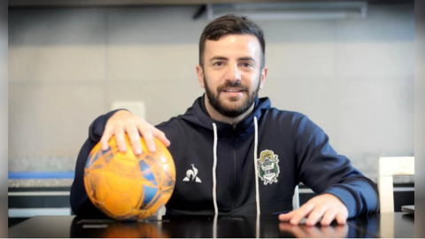 Mariano Maida, durante su estadía como entrenador en Gimnasia y Esgrima de la Plata, en 2020.