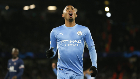 El delantero del Manchester City, Gabriel Jesus, celebra un gol ante el PSG, el miércoles 24 de noviembre de 2021.