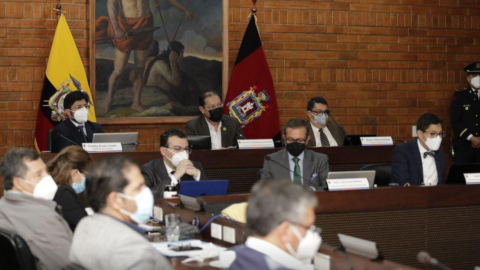 El alcalde de Quito, Santiago Guarderas, durante una sesión del Concejo Metropolitano, el 7 de diciembre de 2021.