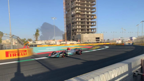 Lewis Hamilton, durante el primer entrenamiento libre del Gran Premio de Arabia Saudita, el 25 de marzo de 2022.