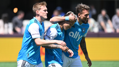 Jordy Alcívar, celebrando su gol con el Charlotte ante el Atlanta United, el 10 de abril de 2022.