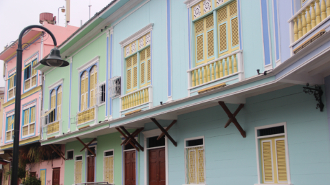 Vista del barrio Las Peñas, zona regenerada de Guayaquil.