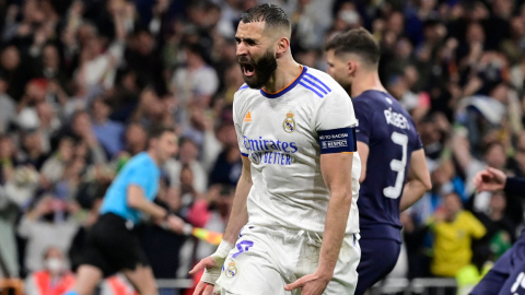 Karim Benzema, en el partido del Real Madrid ante el Manchester City, en el Santiago Bernabéu, el 4 de mayo de 2022.