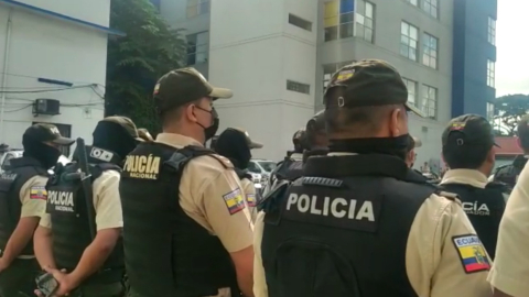 Imagen referencial- Policías en el cuartel Modelo, norte de Guayaquil, de mayo de 2022.