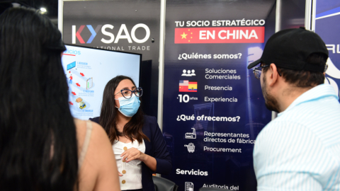 Stand de negocio de la ExpoChina 2022 en Guayaquil, 19 de mayo de 2022.