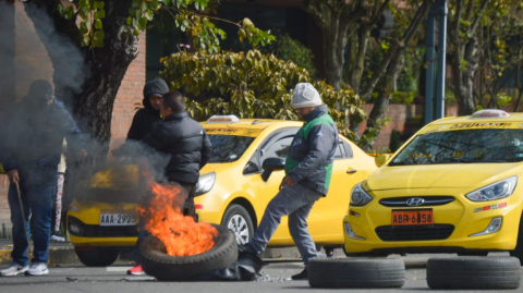 Taxistas de Cuenca se sumaron al paro nacional el 28 de junio de 2022.