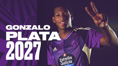 Imagen del Real Valladolid tras confirmar que el  jugador ecuatoriano, Gonzalo Plata, estará hasta 2027 con el club español.