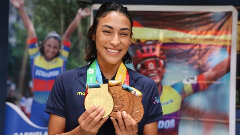 Gaby Vargas, en su arribo al Ecuador después de los Juegos Mundiales, el 13 de julio de 2022.