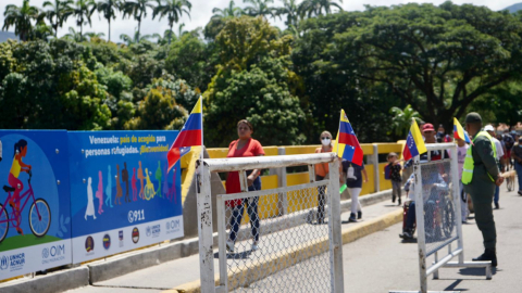 Se desarrollo una reunión bilateral presencial en San Antonio de Tachirá, Venezuela, para hacer acuerdos entre las entidades homólogas de ambos países para la apertura de la frontera el 26 de septiembre. 