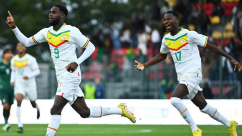 Los jugadores de Senegal festejan un gol ante Bolivia en el amistoso del 24 de septiembre de 2022.