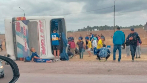 El bus de Boca Juniors, después del accidente sufrido el 28 de septiembre de 2022.