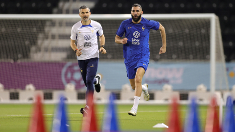 Karim Benzema durante el entrenamiento de la selección de Francia en Doha, Qatar, el 17 de noviembre de 2022.