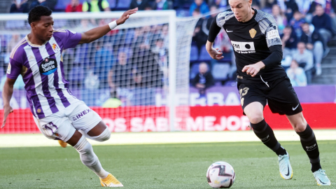 Gonzalo Plata, en el partido del Real Valladolid ante el Elche, el 5 de noviembre de 2022.