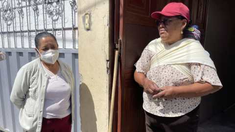 Vecinas de la calle De las Toronjas cuentan los problemas de vivir cerca de una prisión. 