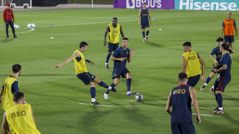 Los futbolistas de Portugal, durante un entrenamiento en Qatar el 4 de diciembre de 2022.