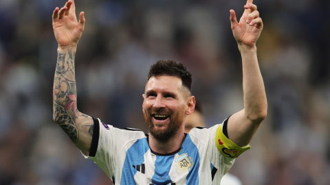 Lionel Messi festeja el triunfo de Argentina ante Croacia, en el Mundial de Qatar, el 13 de diciembre de 2022.