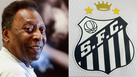 Pelé y el uniforme que el Santos sacó en su honor.