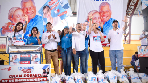 La prefecta de Santo Domingo, Johana Nuñez, es candidata a  la reelección por Revolución Ciudadana.