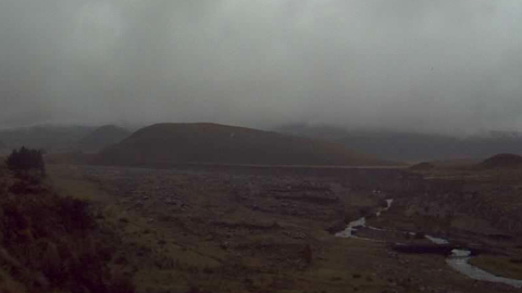 Imagen del volcán Cotopaxi, previa a la caída de ceniza la madrugada del 11 de enero de 2023.