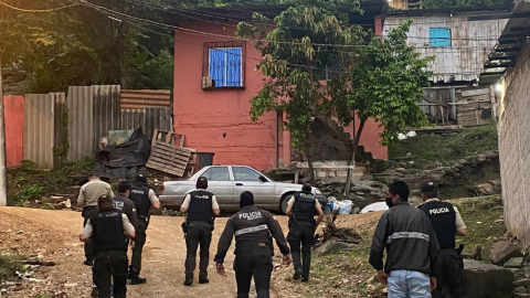 Ronda policial en el sector del cerro Las Cabras, en el cantón Durán.