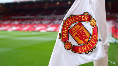 Un banderín de córner en el estadio de Old Trafford del Manchester United.