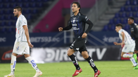 Marcelo Moreno Martins, durante el partido de Independiente del Valle ante Delfín, el 8 de abril de 2023.