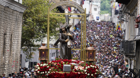 Procesión Jesús del Gran Poder, en Quito, el 7 de abril de 2023.